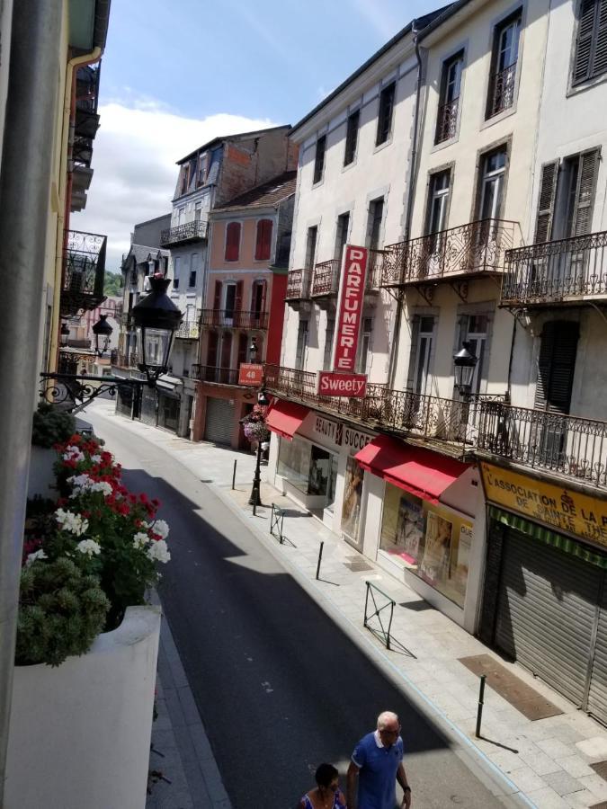 Superbe T3 Avec Parking Et Terrasse En Plein Centre-Ville Лурд Экстерьер фото
